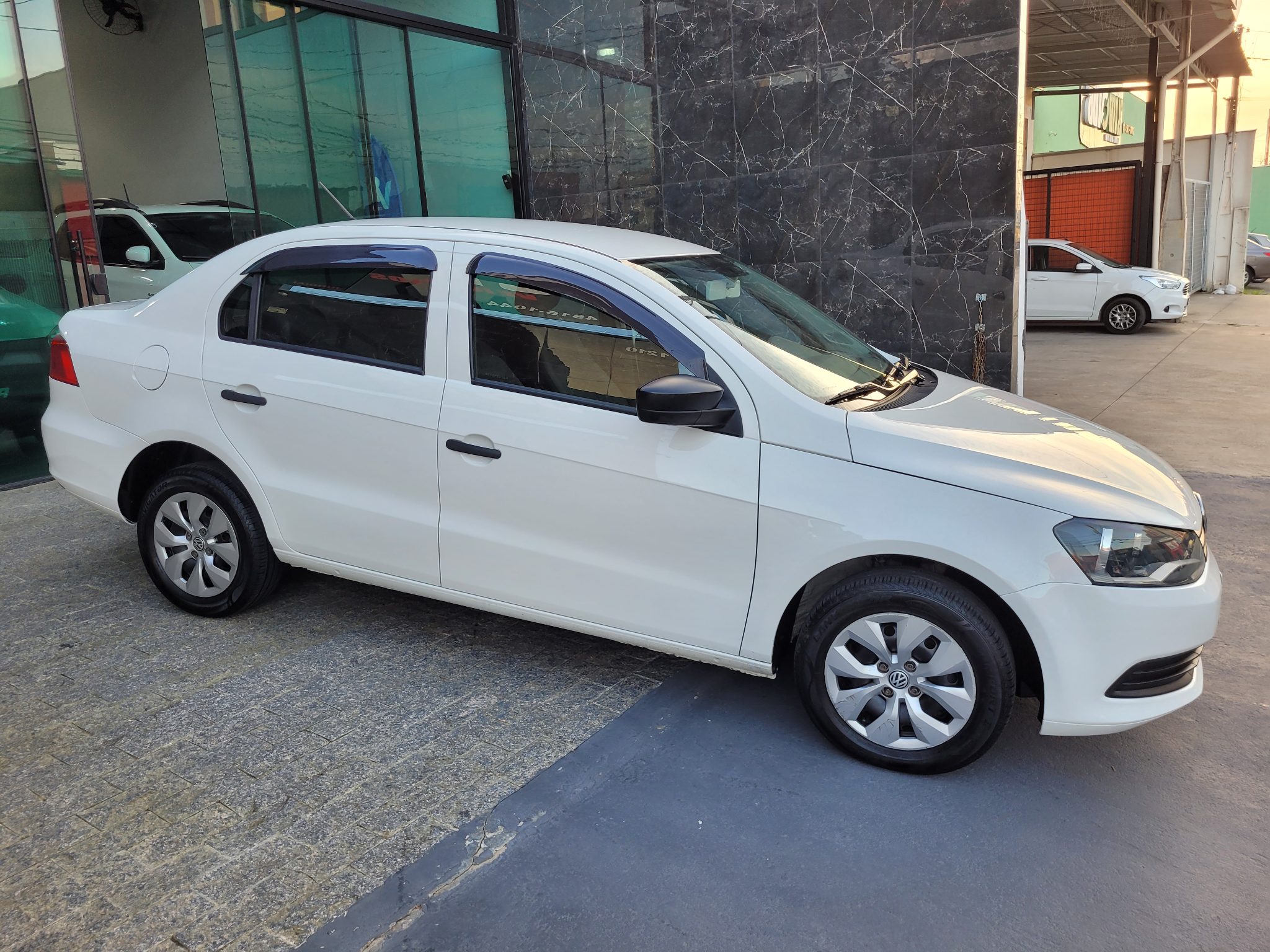 VOLKSWAGEN VOYAGE 1.0 MI TRENDLINE 8V FLEX 4P MANUAL