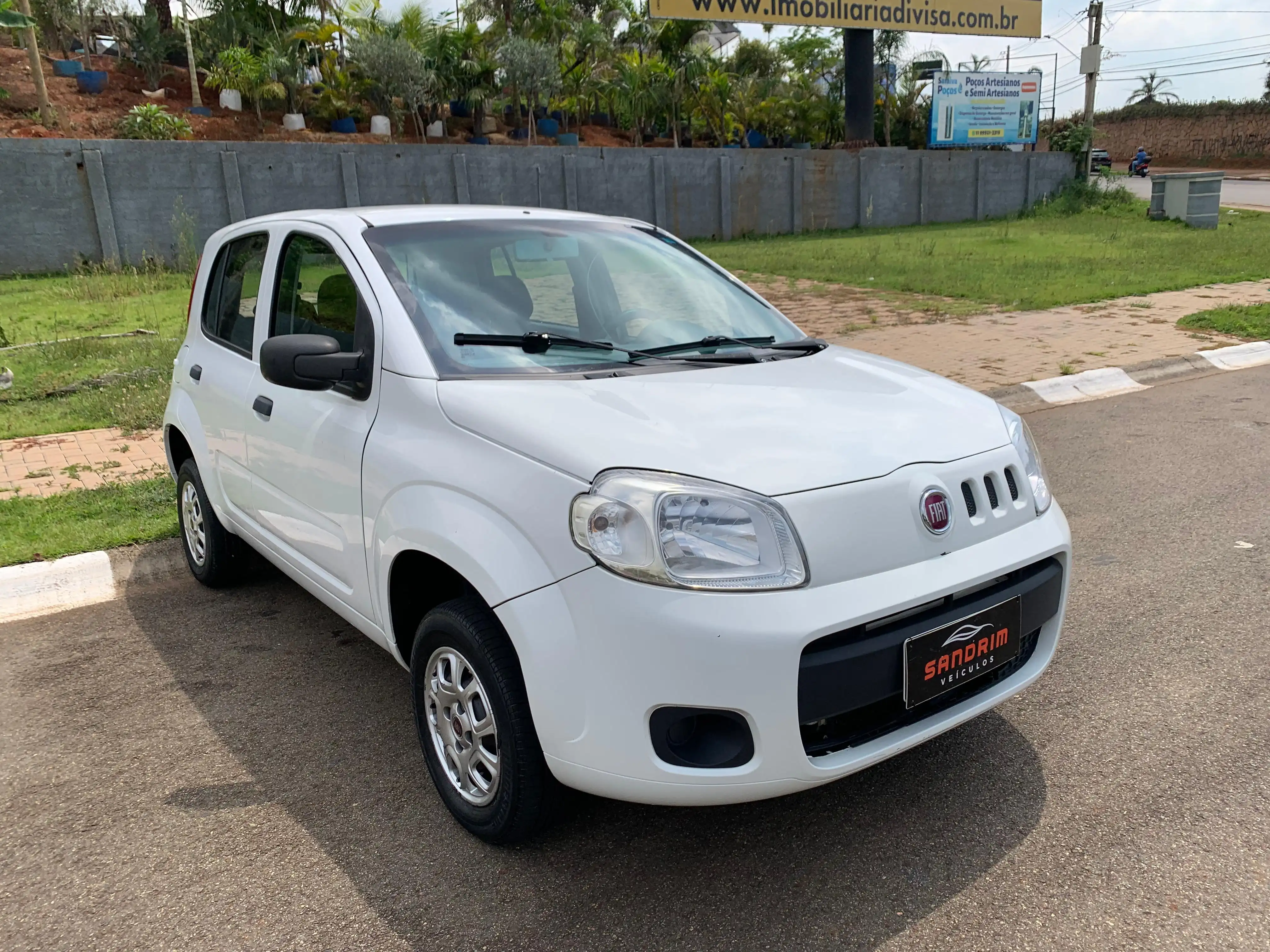 FIAT UNO 1.0 VIVACE 8V FLEX 4P MANUAL