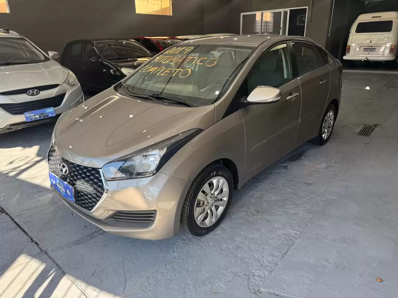 HYUNDAI HB20S 1.6 COMFORT PLUS 16V FLEX 4P AUTOMÁTICO