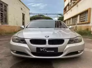 BMW 325i